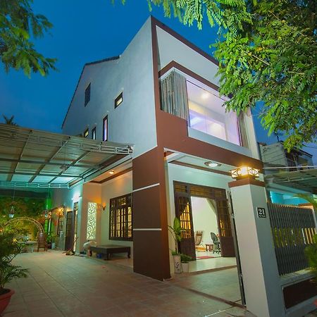 Royal Homestay Хойан Экстерьер фото