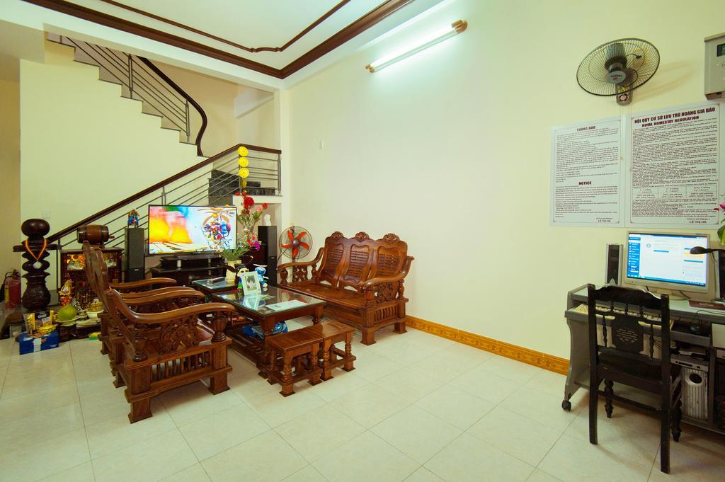 Royal Homestay Хойан Экстерьер фото